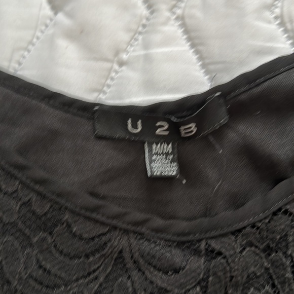 Lease loose for crop top - Picture 2 of 3